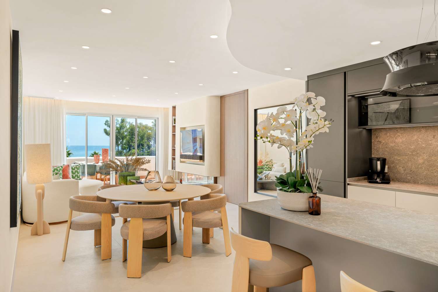 Prachtig penthouse te koop in Bahía del Velerín-Estepona-Costa del Sol.