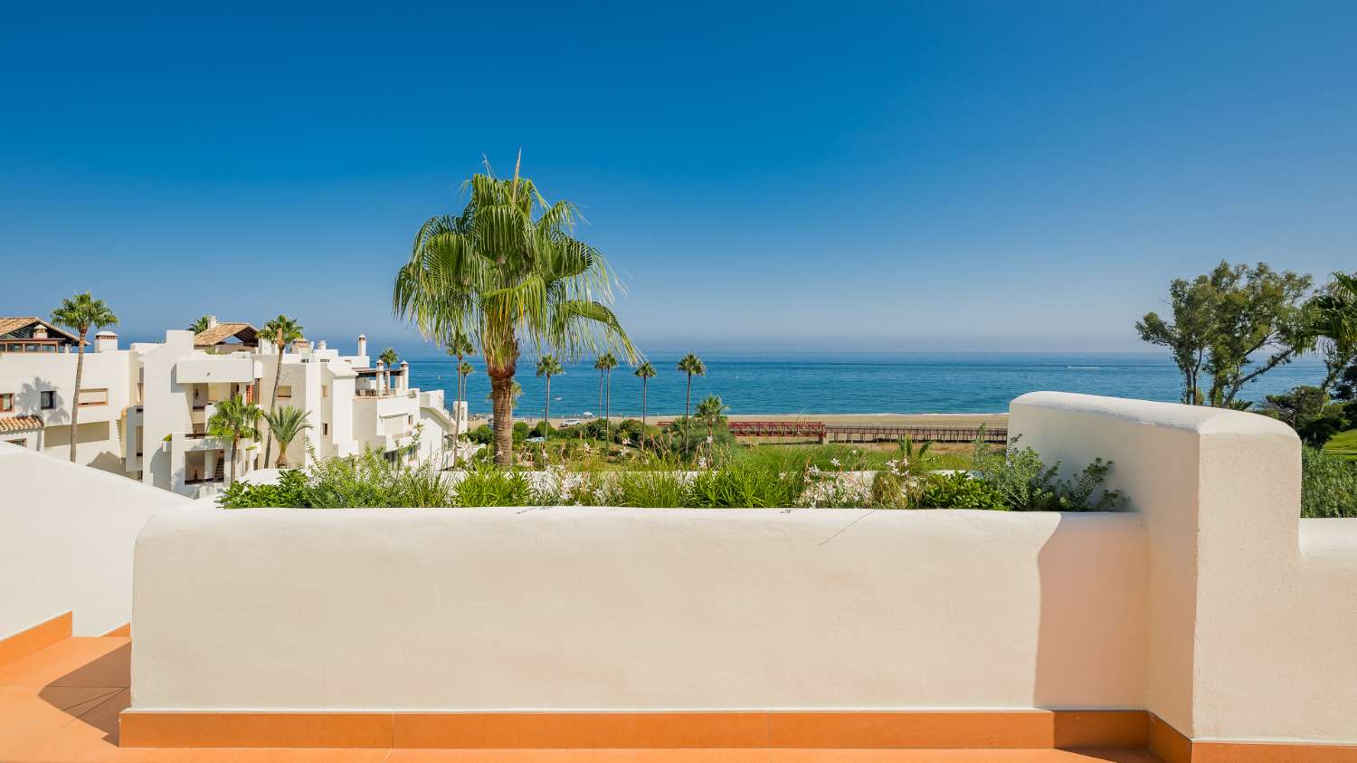 Penthouse te koop in El Velerín (Estepona)