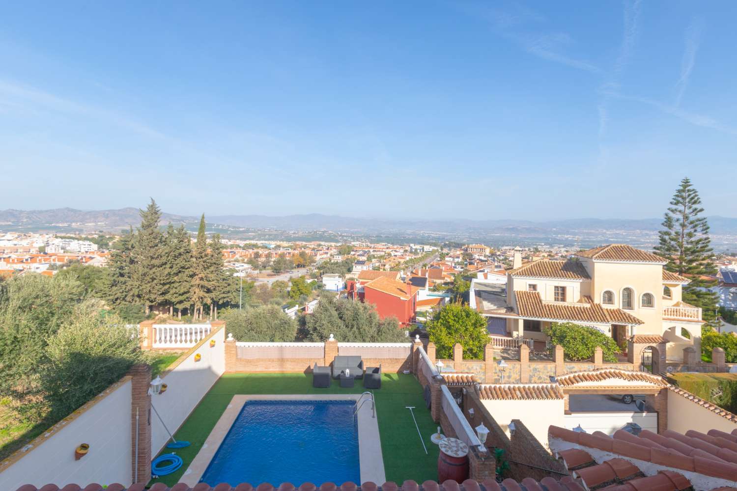 Villa individuelle à vendre à Alhaurín de la Torre, Málaga