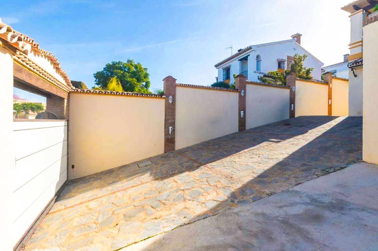 Vrijstaande villa te koop in Alhaurín de la Torre, Málaga