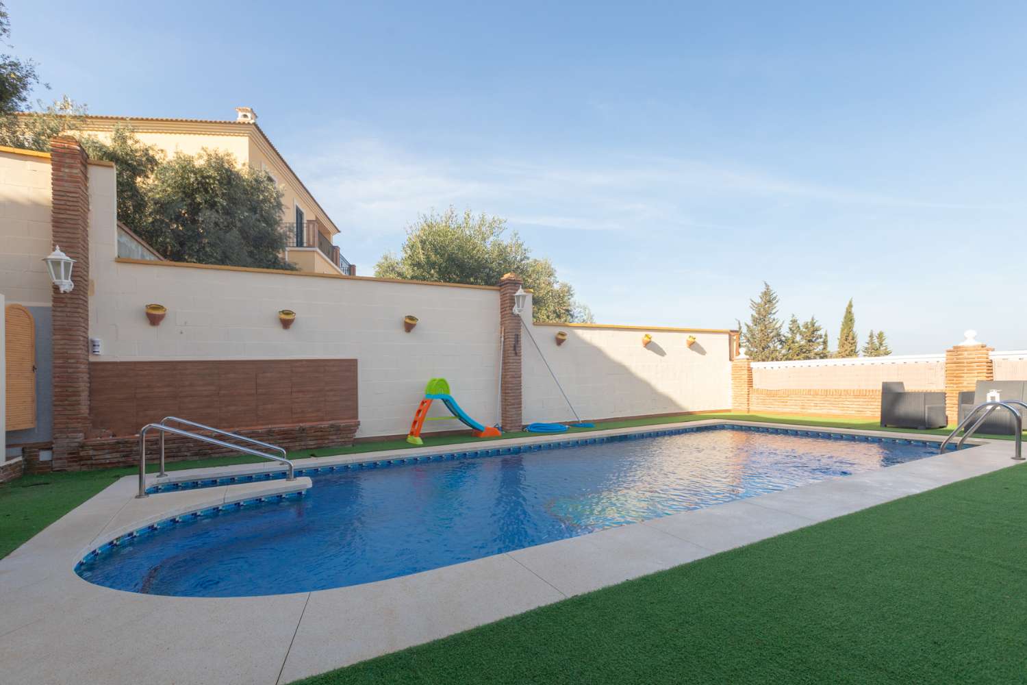 Villa individuelle à vendre à Alhaurín de la Torre, Málaga