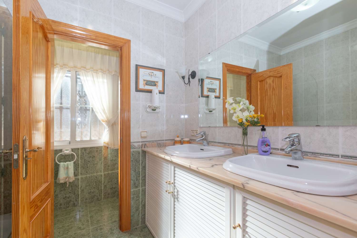 Villa individuelle à vendre à Alhaurín de la Torre, Málaga