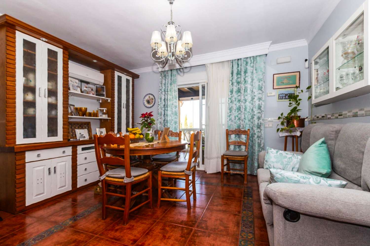 Vrijstaande villa te koop in Alhaurín de la Torre, Málaga