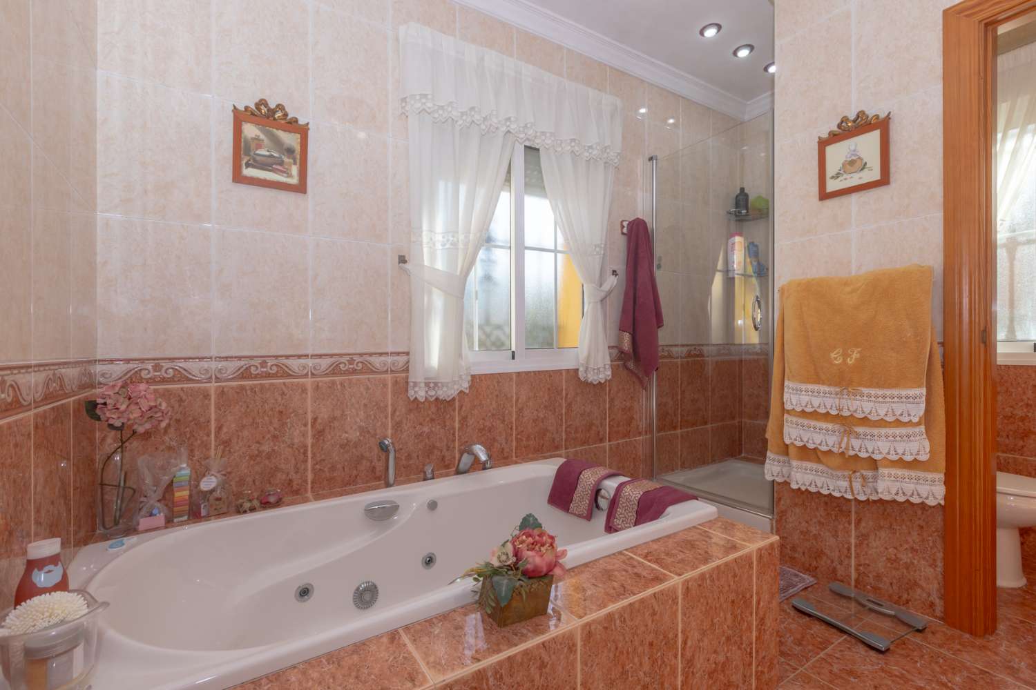 Villa individuelle à vendre à Alhaurín de la Torre, Málaga