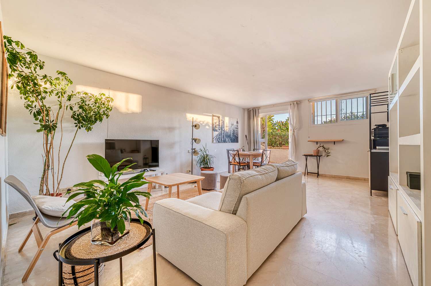 Duplex à vendre à Nueva Andalucia-Marbella-Costa del Sol