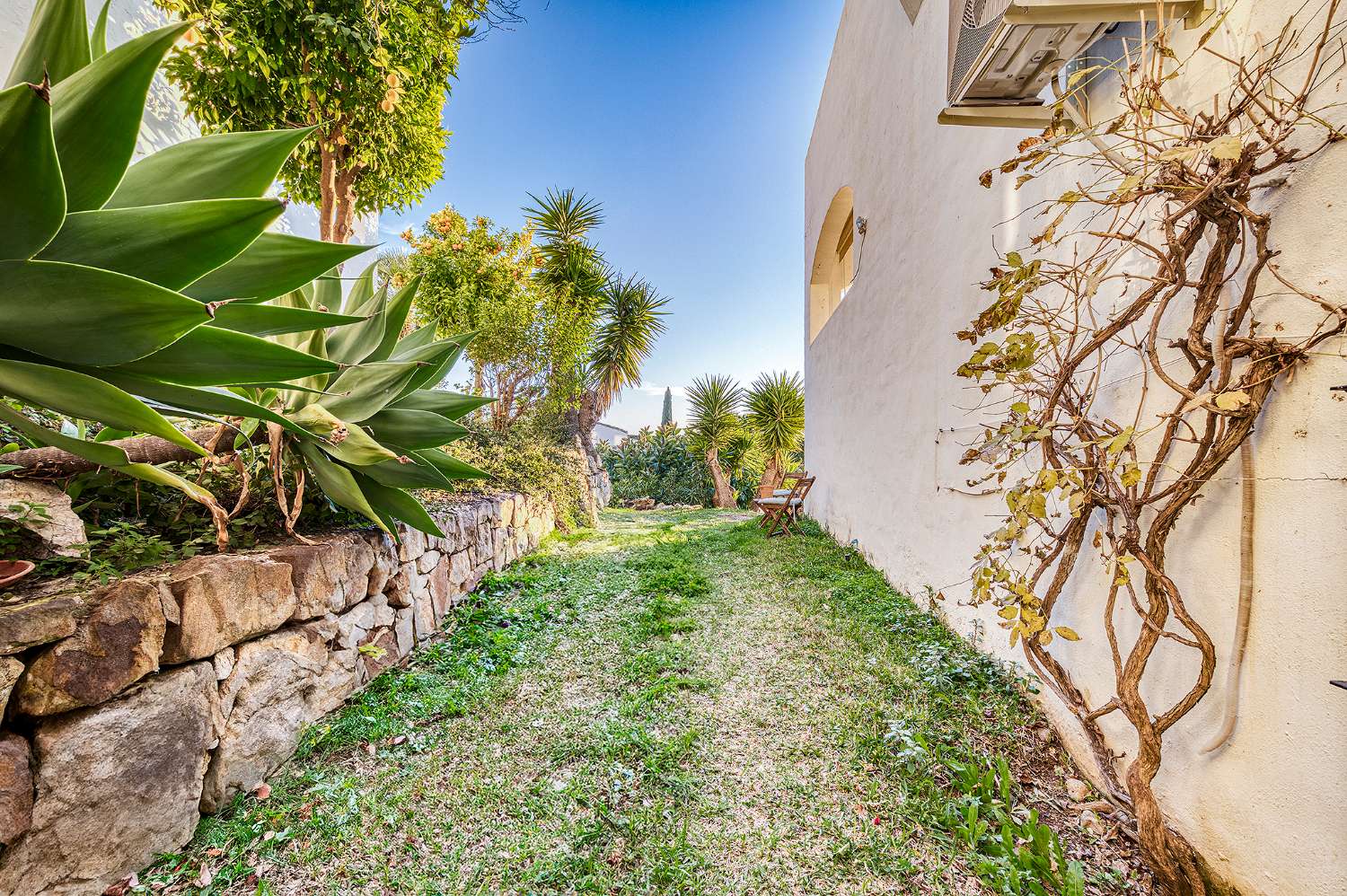 Duplex à vendre à Nueva Andalucia-Marbella-Costa del Sol