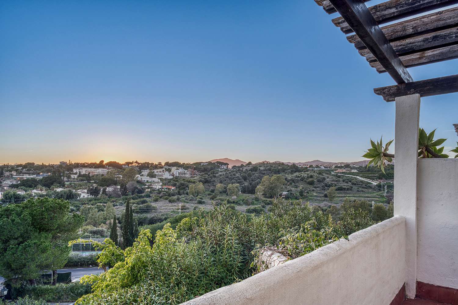 Duplex à vendre à Nueva Andalucia-Marbella-Costa del Sol