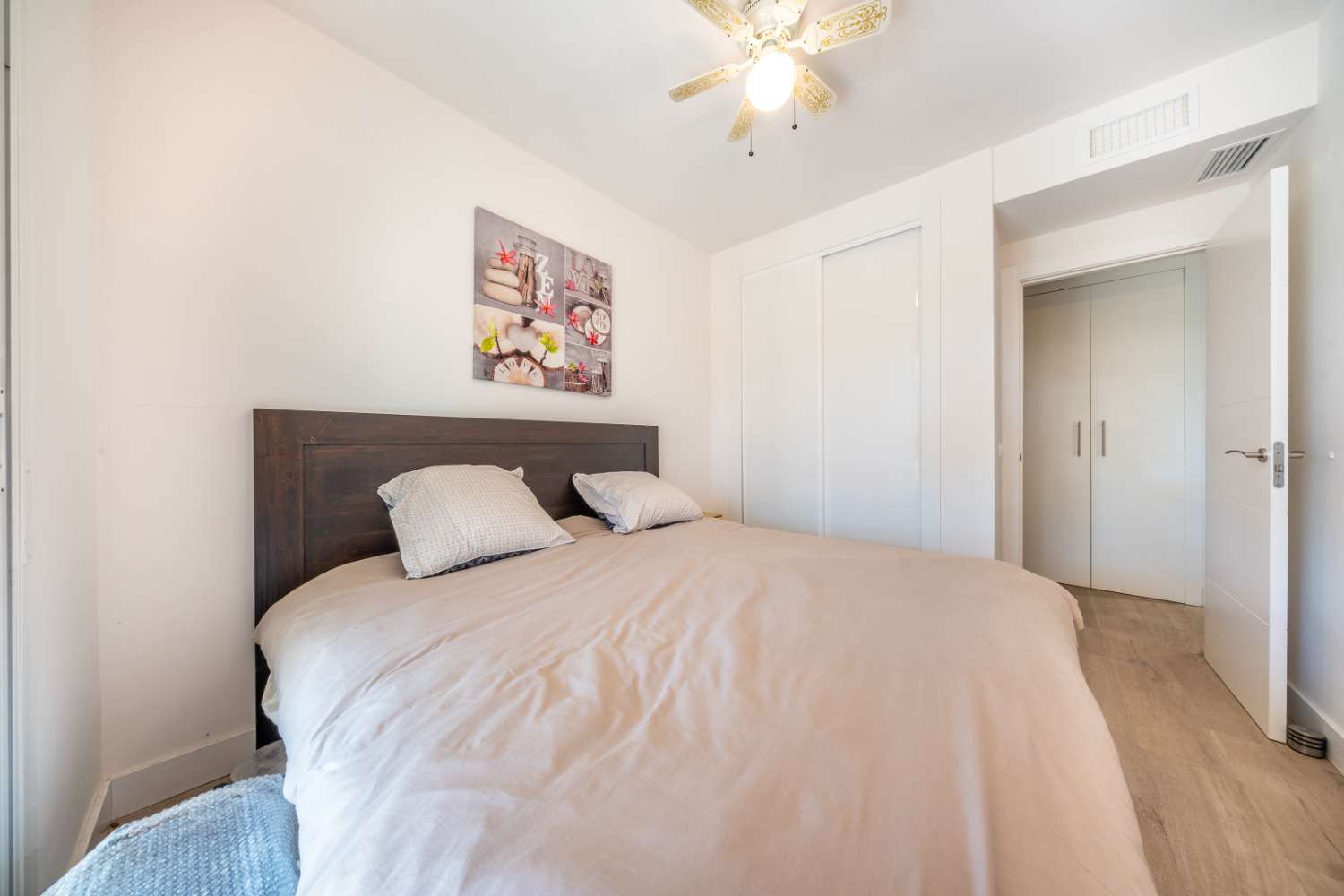 Volledig gerenoveerd luxe appartement in Lorcrimar, Nueva Andalucía