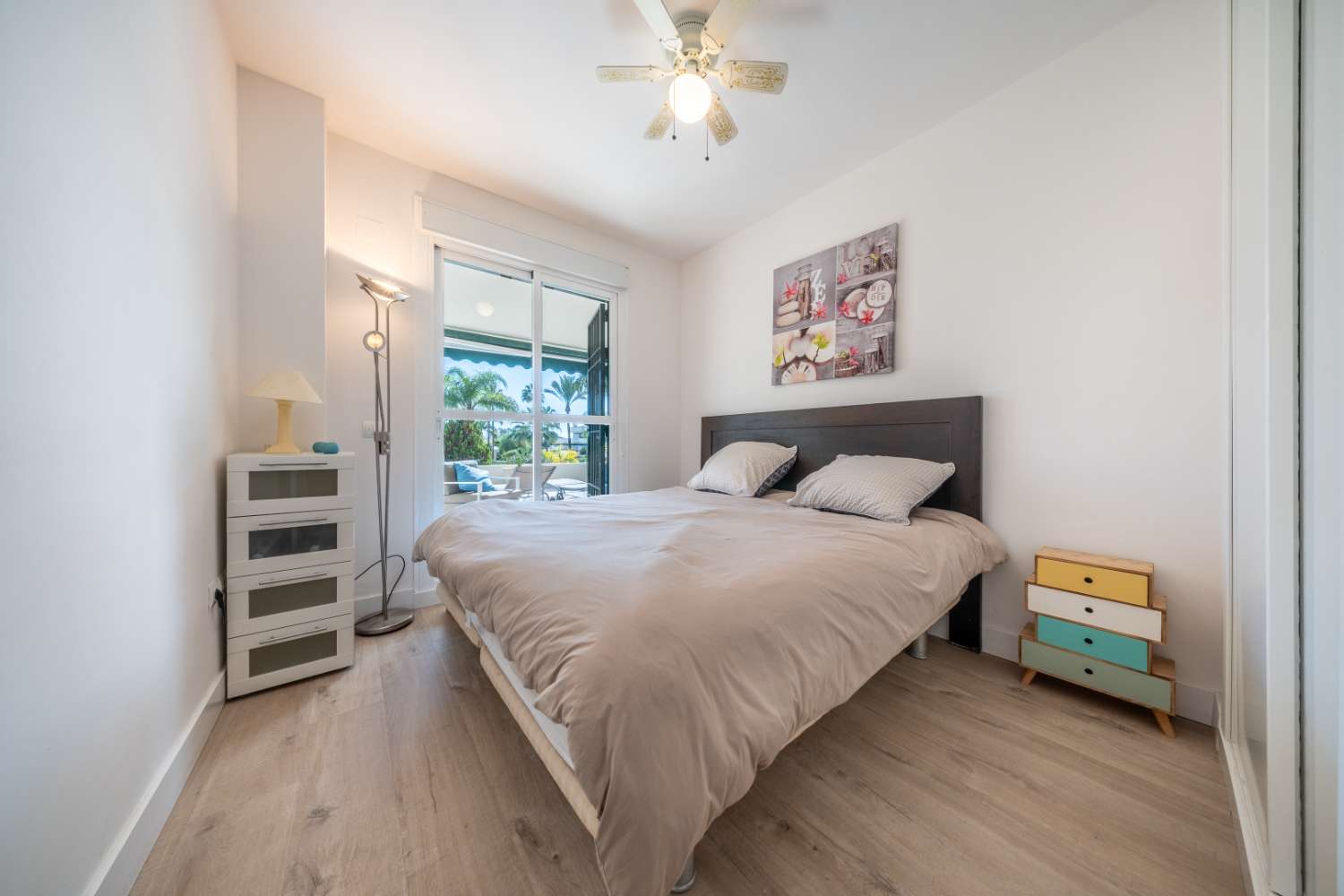 Volledig gerenoveerd luxe appartement in Lorcrimar, Nueva Andalucía