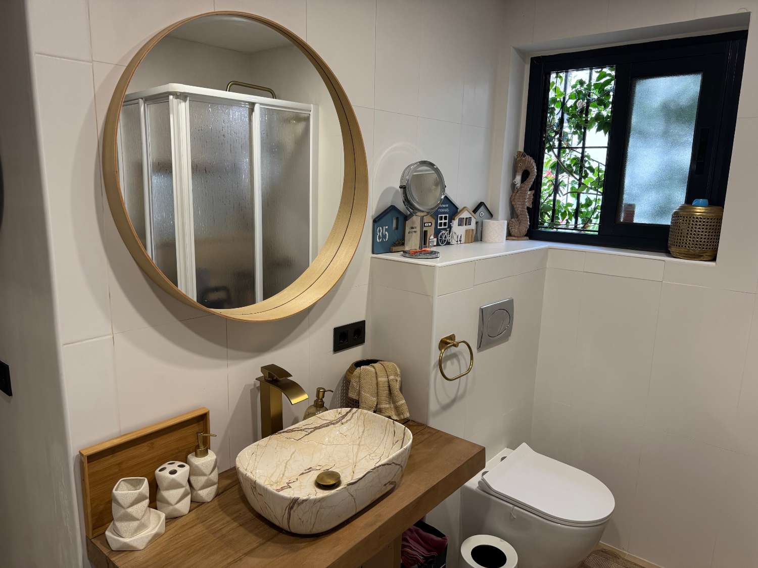 Elegant herenhuis met 3 slaapkamers en uitzicht op zee in El Pirata – Nieuwe Gouden Mijl, Estepona