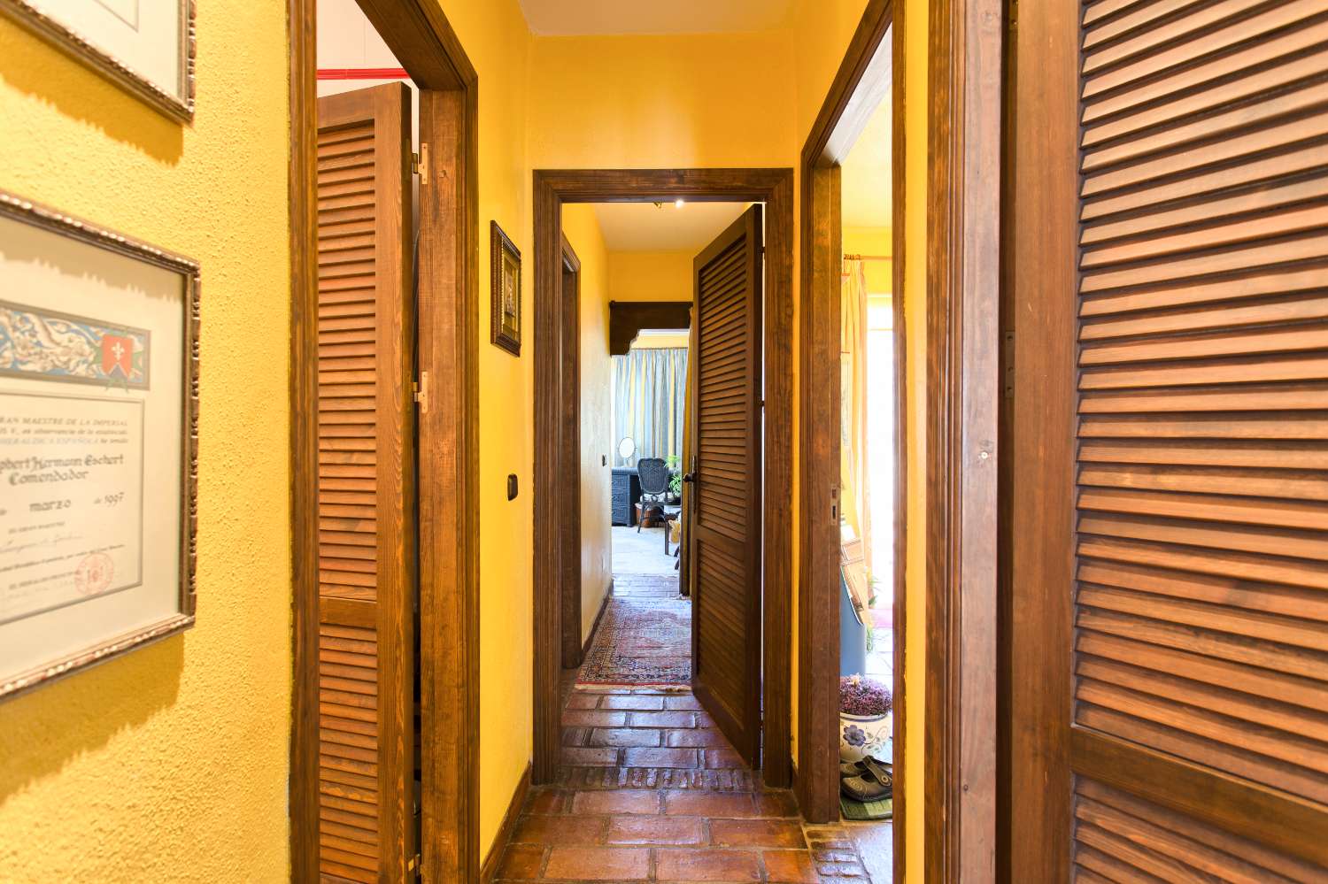 Casa adosada de 3 dormitorios en Benahavís Pueblo, Costa del Sol