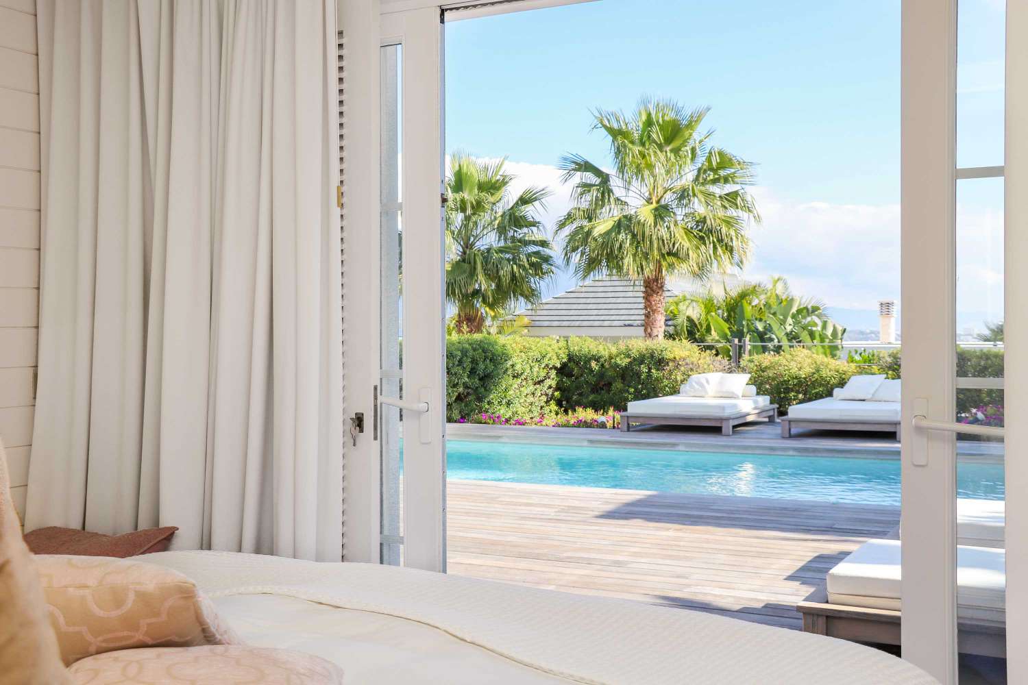 Encantadora y única villa en Nueva Atalaya, Benahavís