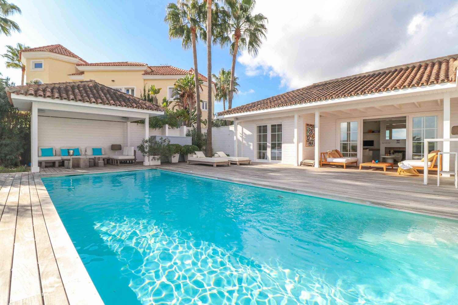 Encantadora y única villa en Nueva Atalaya, Benahavís