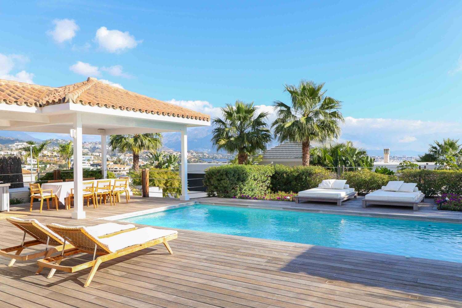 Encantadora y única villa en Nueva Atalaya, Benahavís