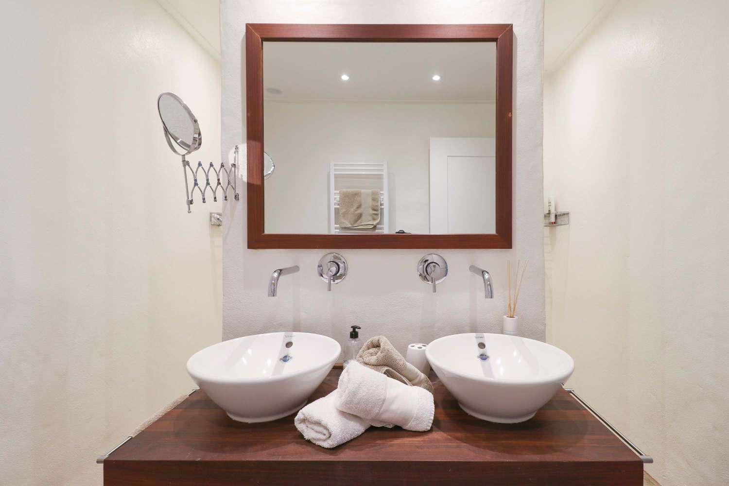 Encantadora y única villa en Nueva Atalaya, Benahavís