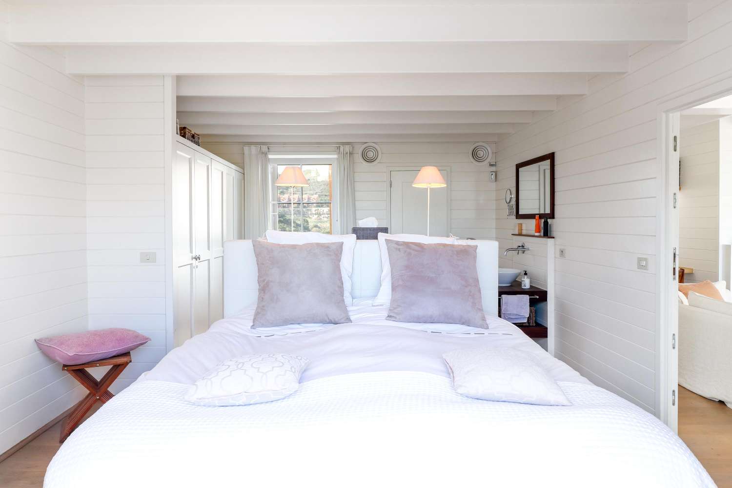 Encantadora y única villa en Nueva Atalaya, Benahavís