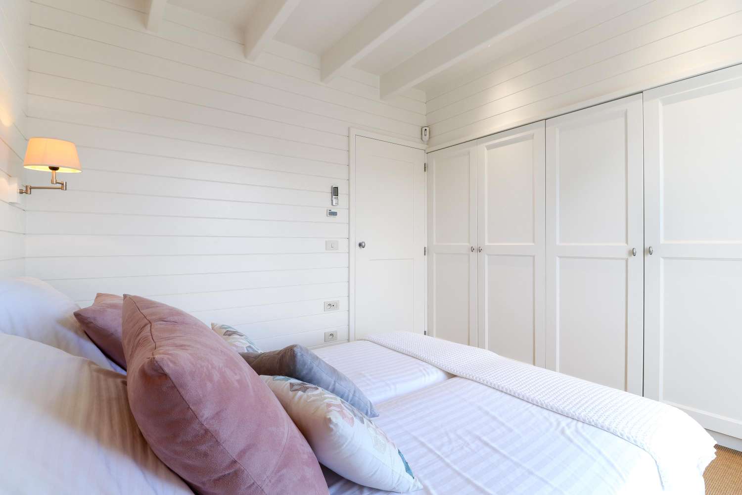 Encantadora y única villa en Nueva Atalaya, Benahavís