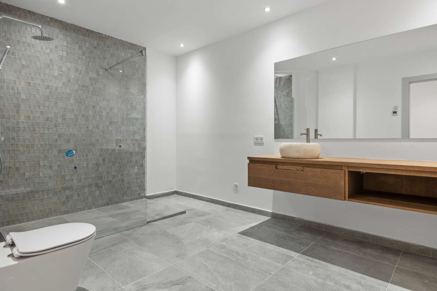 VILLA LIPTO SAN PEDRO LADO PLAYA, MARBELLA, CCOSTA DEL SOL