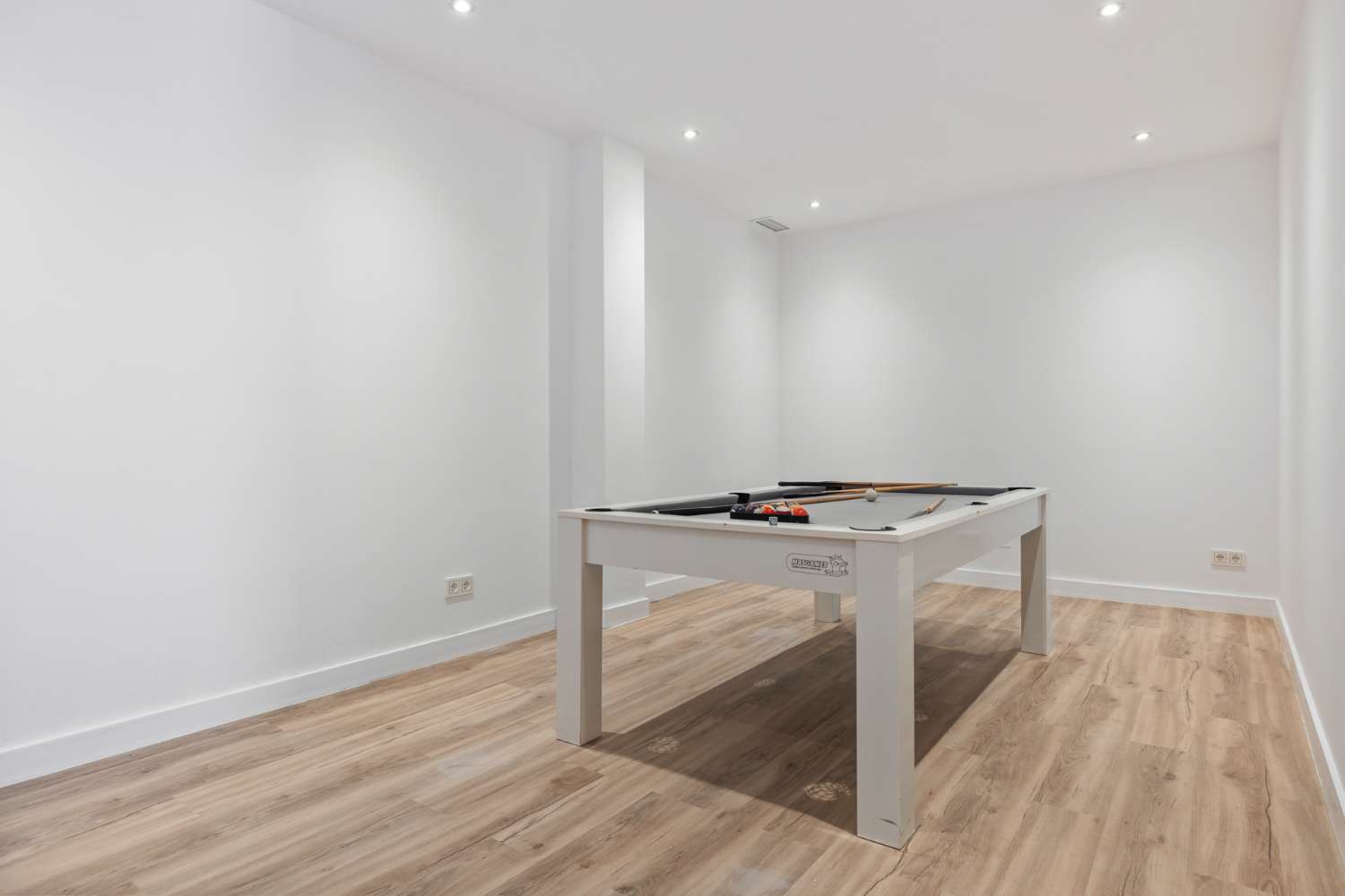 VILLA LIPTO SAN PEDRO LADO PLAYA, MARBELLA, CCOSTA DEL SOL