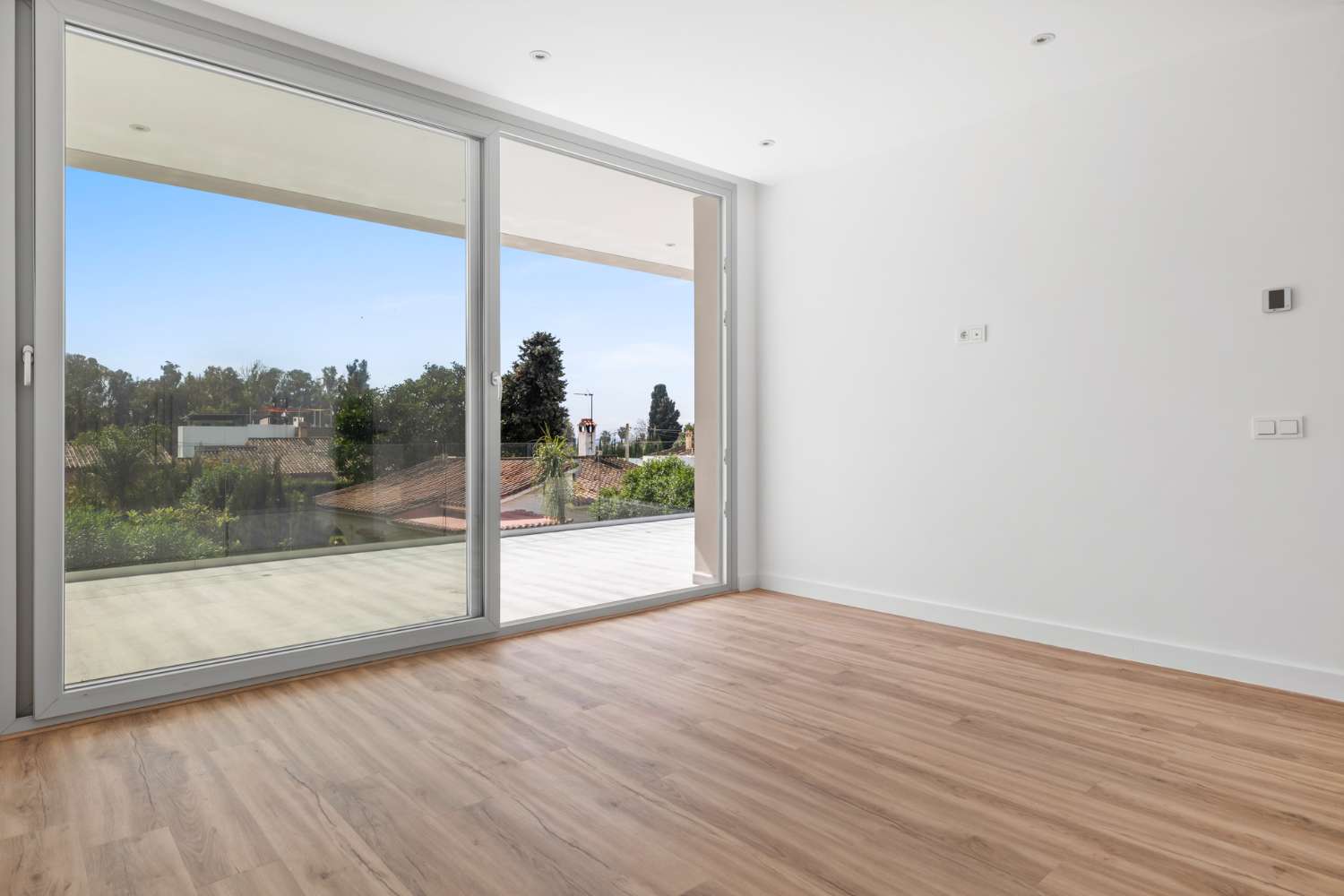 VILLA LIPTO SAN PEDRO LADO PLAYA, MARBELLA, CCOSTA DEL SOL