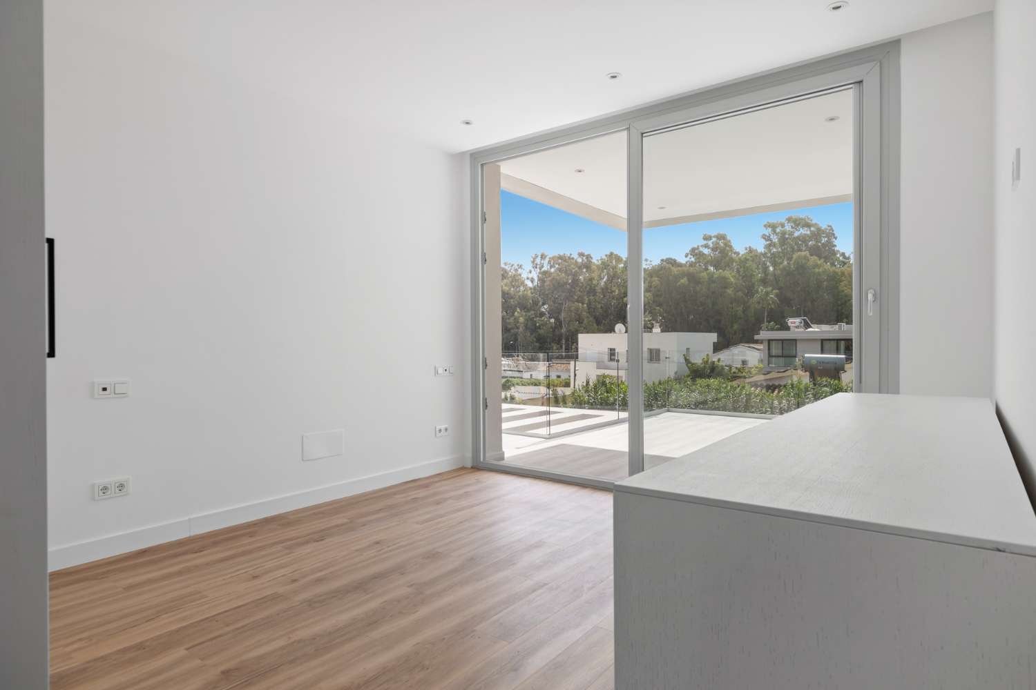 VILLA LIPTO SAN PEDRO LADO PLAYA, MARBELLA, CCOSTA DEL SOL