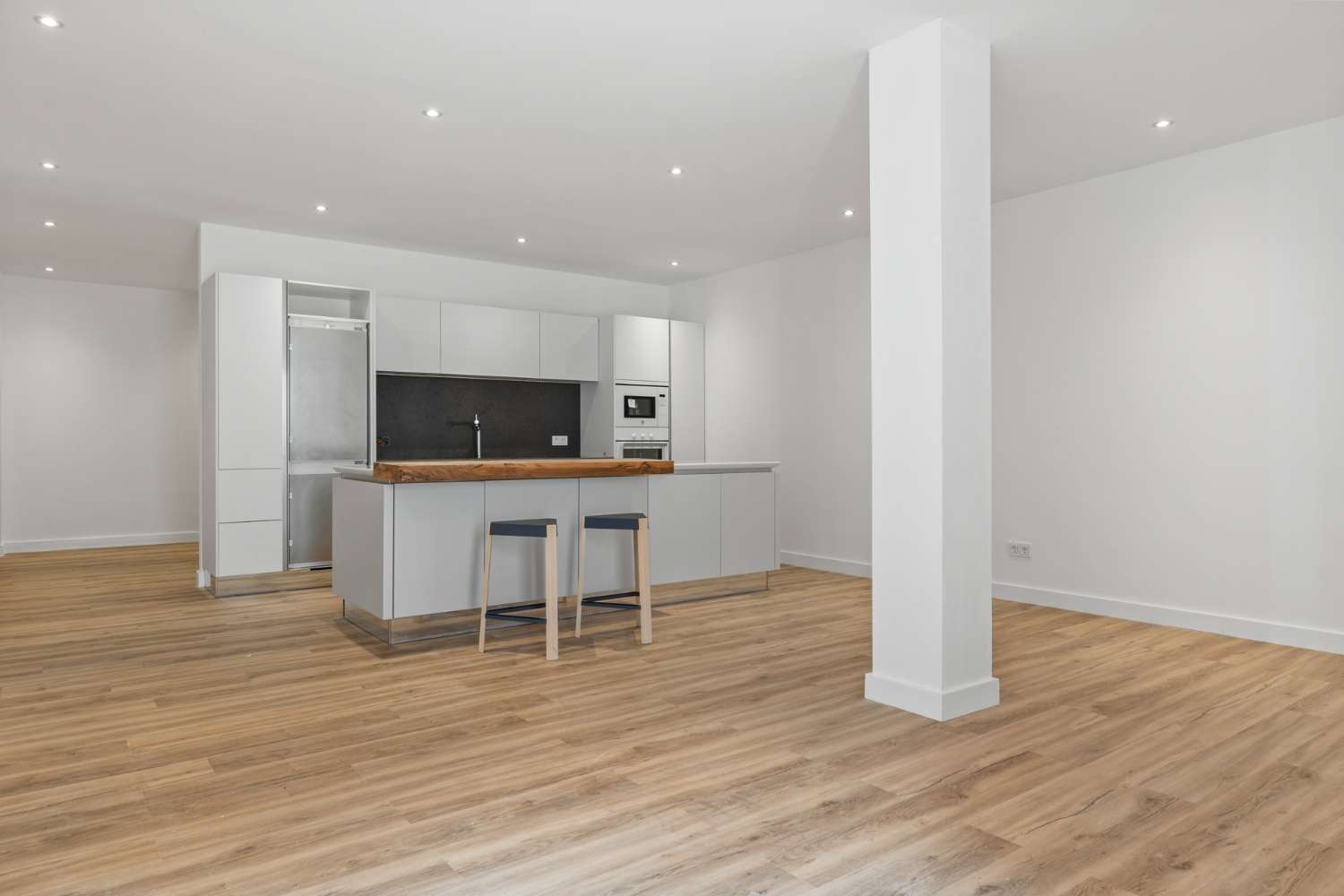 VILLA LIPTO SAN PEDRO LADO PLAYA, MARBELLA, CCOSTA DEL SOL