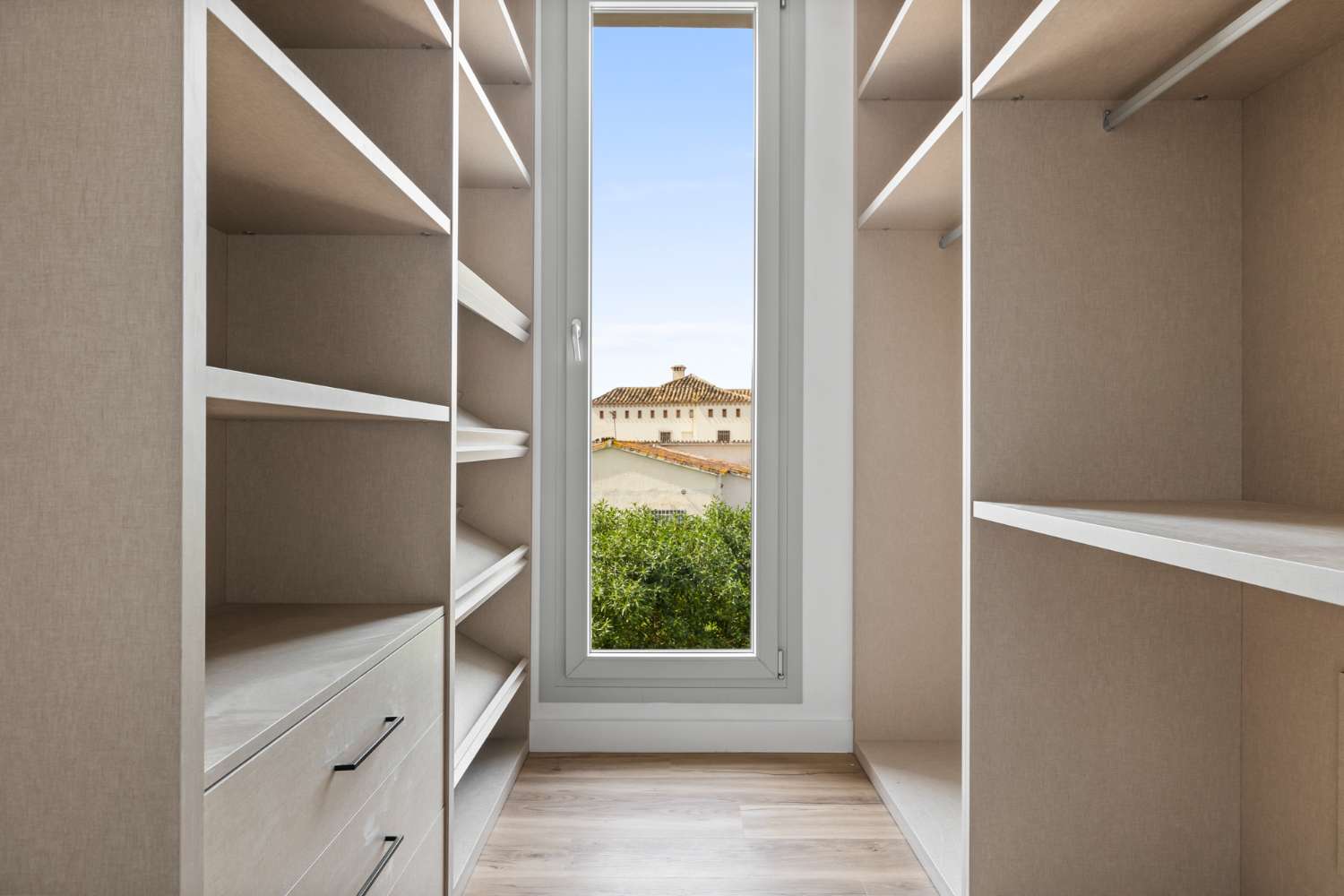 VILLA LIPTO SAN PEDRO LADO PLAYA, MARBELLA, CCOSTA DEL SOL