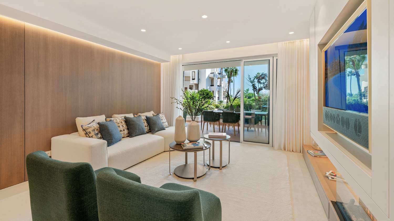 Planta baja en venta en El Velerin-Estepona-Costa del Sol