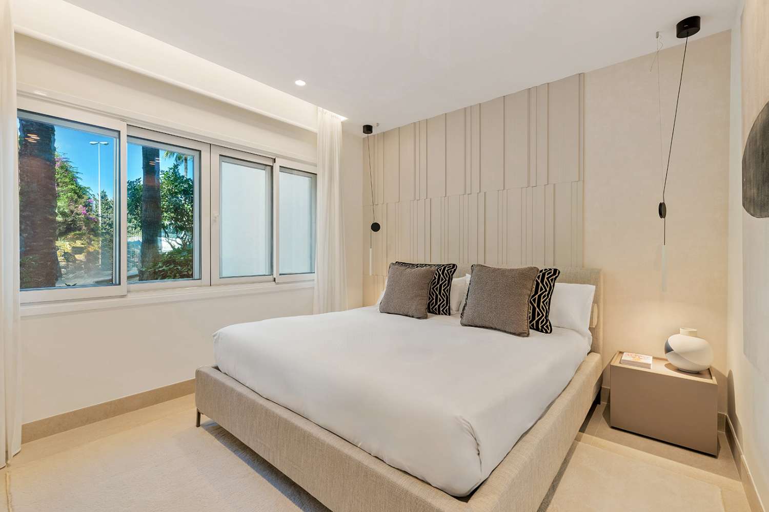 Planta baja en venta en El Velerin-Estepona-Costa del Sol