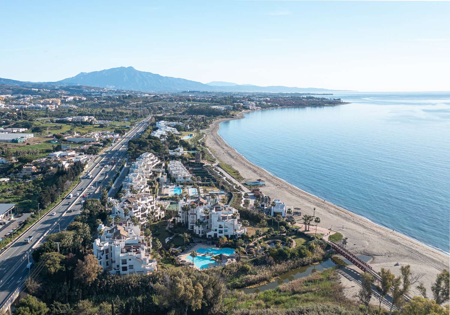 Planta baja en venta en El Velerin-Estepona-Costa del Sol