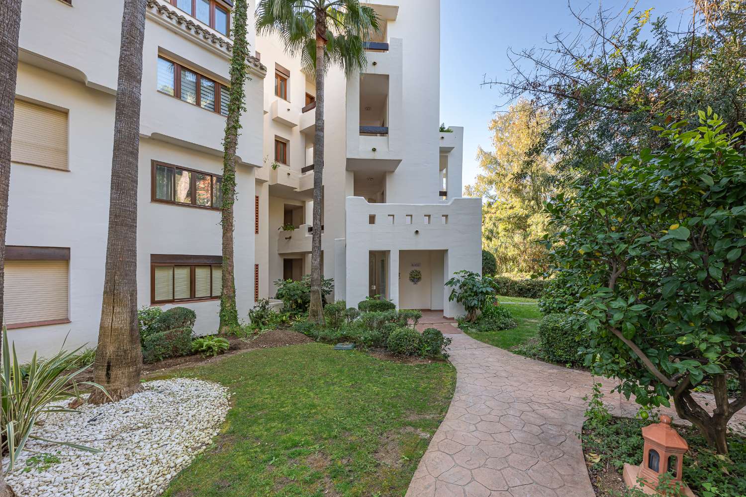 Planta baja en venta en El Velerin-Estepona-Costa del Sol