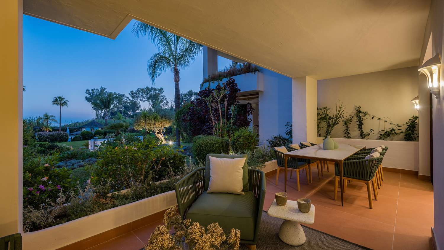 Planta baja en venta en El Velerin-Estepona-Costa del Sol