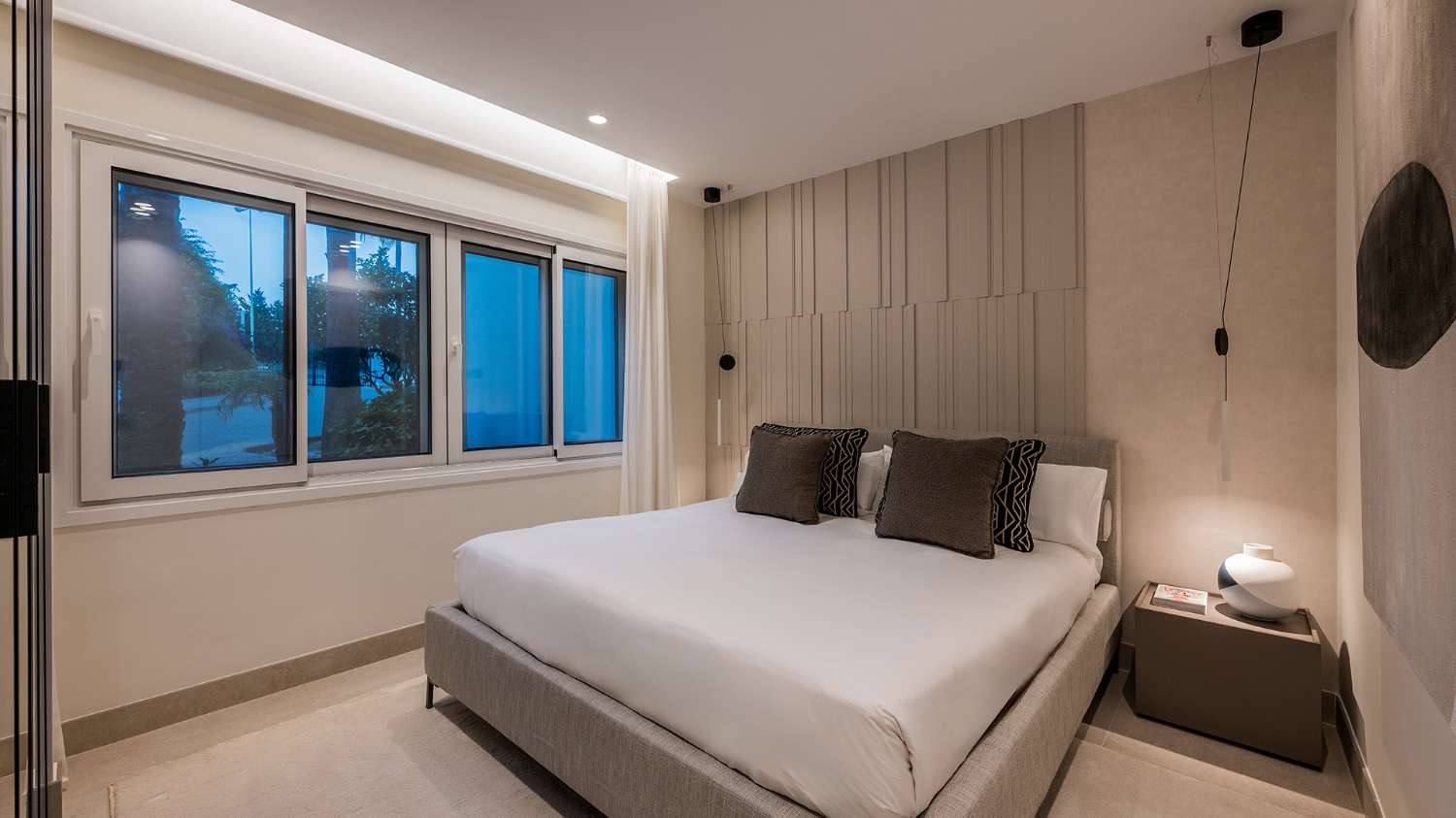 Planta baja en venta en El Velerin-Estepona-Costa del Sol