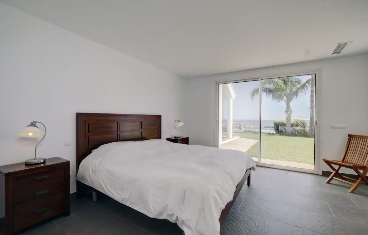 Excepcional finca de lujo en Manilva, cerca de Sotogrande.