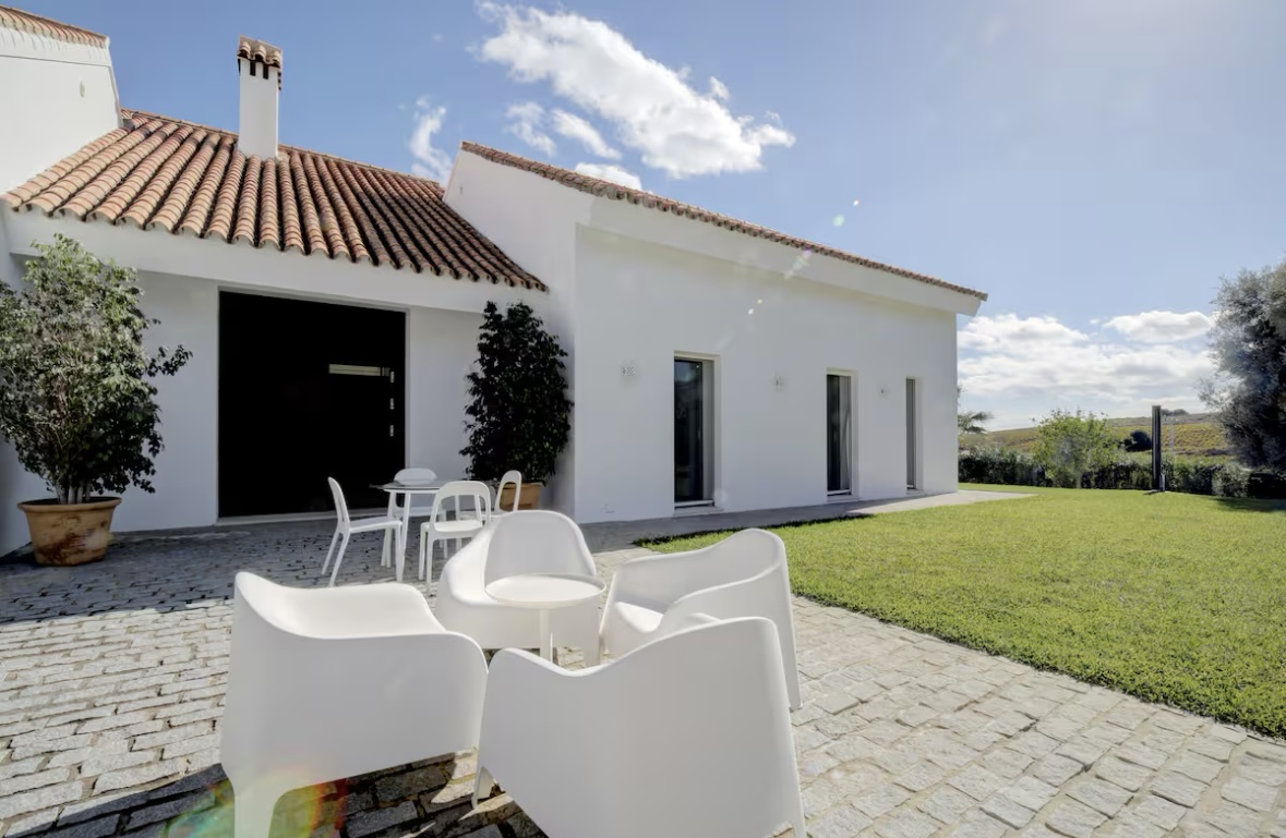 Excepcional finca de lujo en Manilva, cerca de Sotogrande.