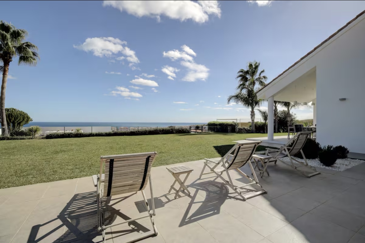 Excepcional finca de lujo en Manilva, cerca de Sotogrande.