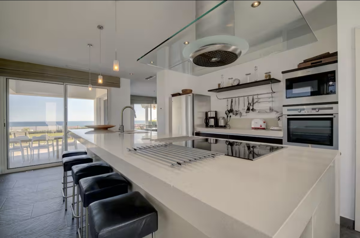 Excepcional finca de lujo en Manilva, cerca de Sotogrande.