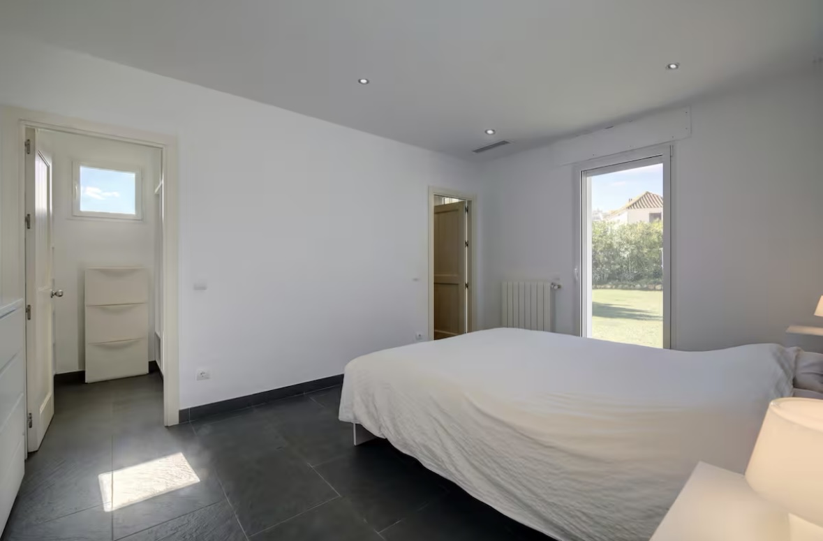 Excepcional finca de lujo en Manilva, cerca de Sotogrande.