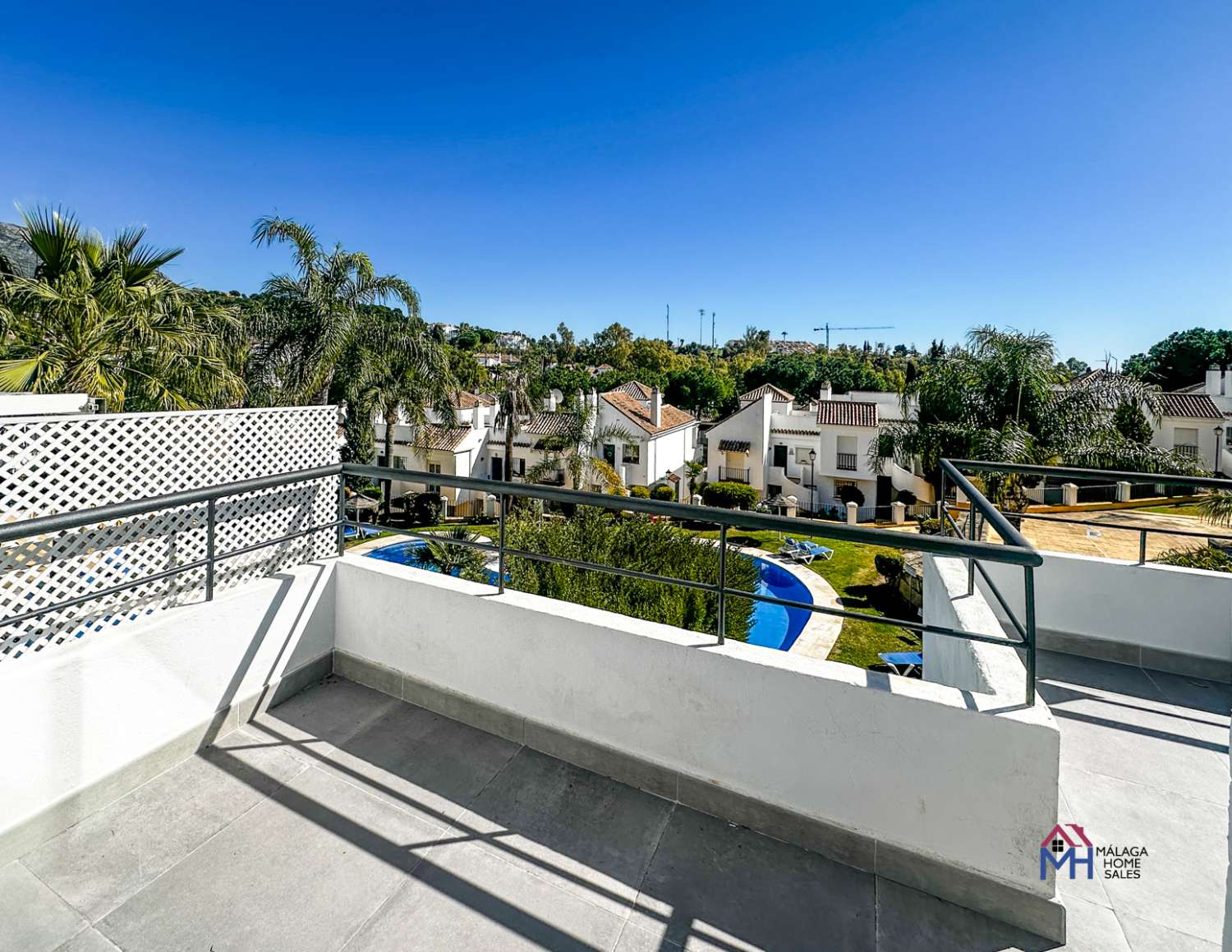 Nueva Andalucía | Señorío de Gonzaga | Vistas de La Concha