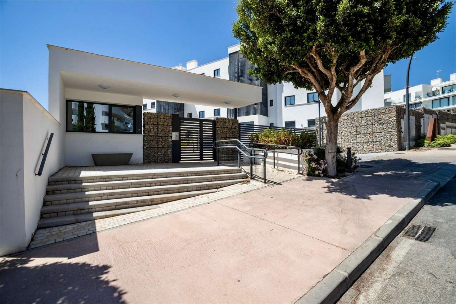 Apartamento de lujo exclusivo en Higuerón Oeste – Costa del Sol