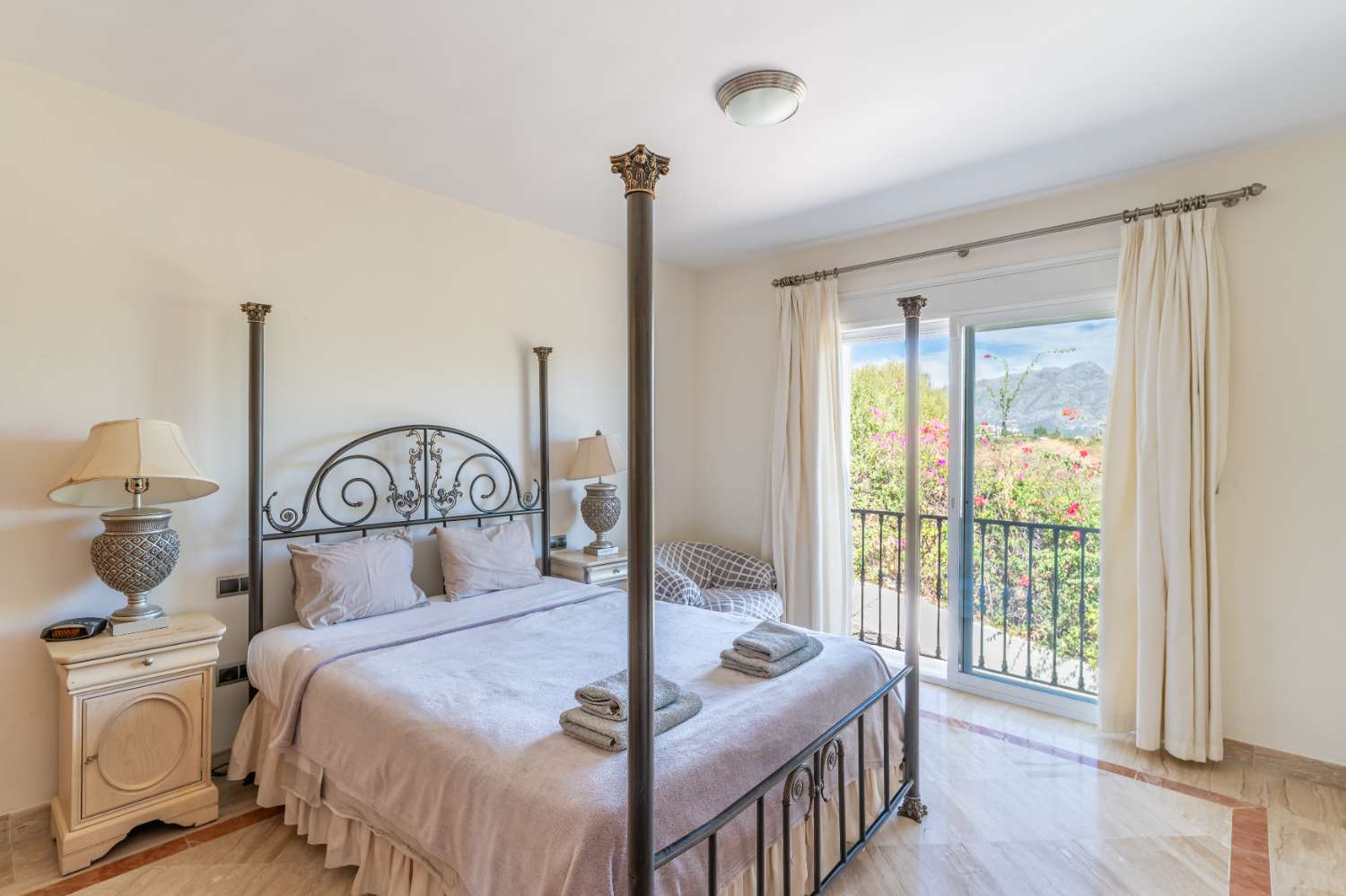 VILLA EN PUERTO ALMENDRO – EL CAPITÁN, BENAHAVÍS