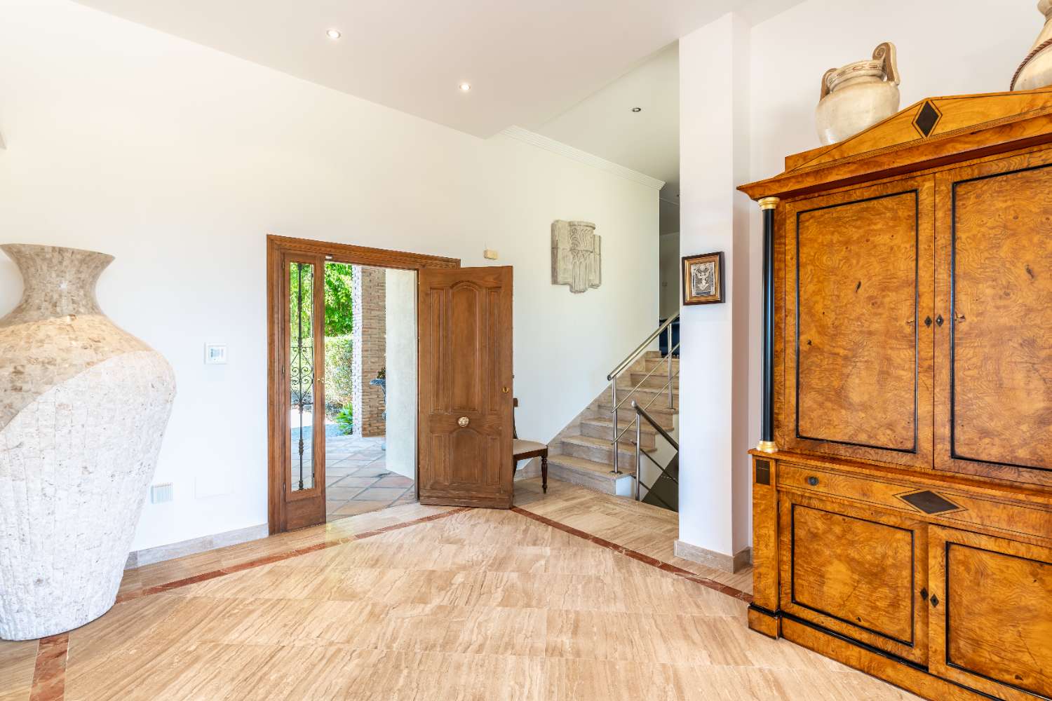 VILLA EN PUERTO ALMENDRO – EL CAPITÁN, BENAHAVÍS