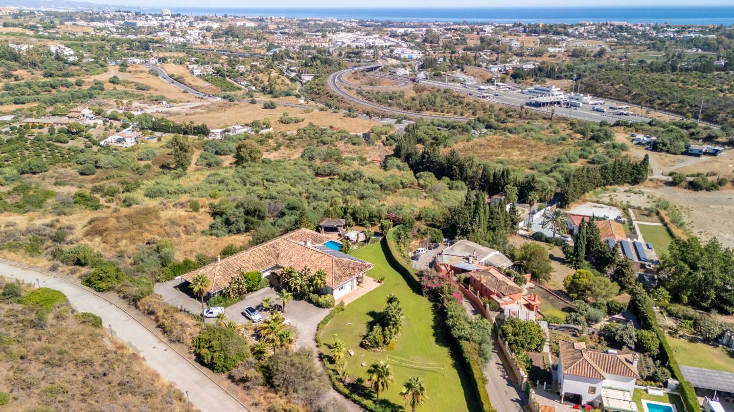 VILLA EN PUERTO ALMENDRO – EL CAPITÁN, BENAHAVÍS