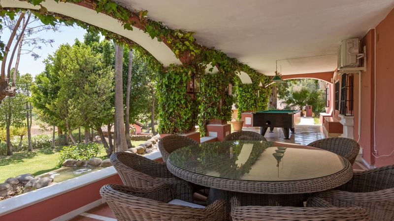 Villa en Benahavis Magnífica Hacienda de 12 dormitorios en Vega del Colorado, La Quinta