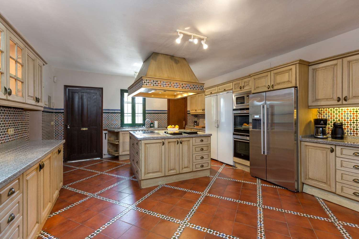 Villa en Benahavis Magnífica Hacienda de 12 dormitorios en Vega del Colorado, La Quinta