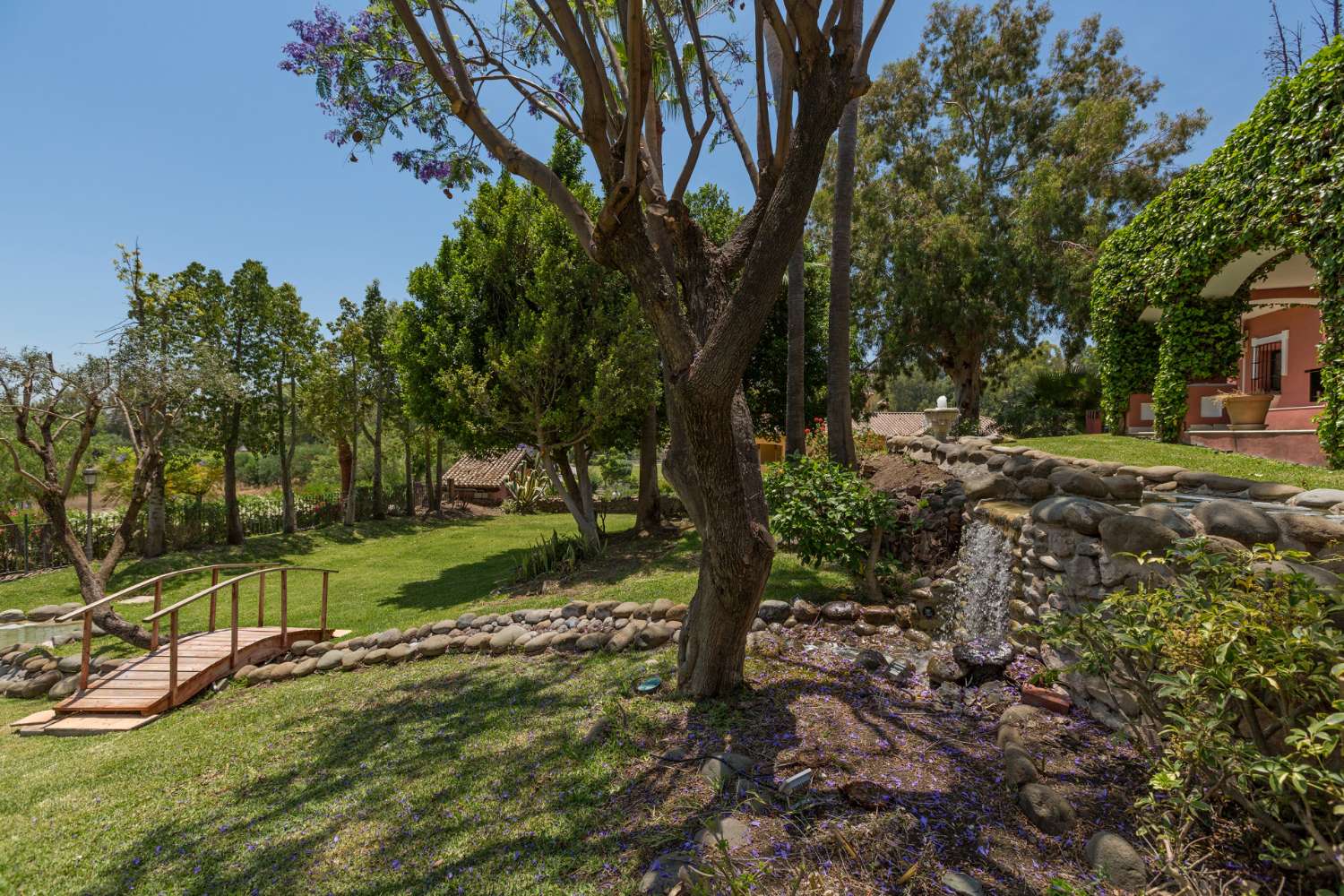 Villa en Benahavis Magnífica Hacienda de 12 dormitorios en Vega del Colorado, La Quinta