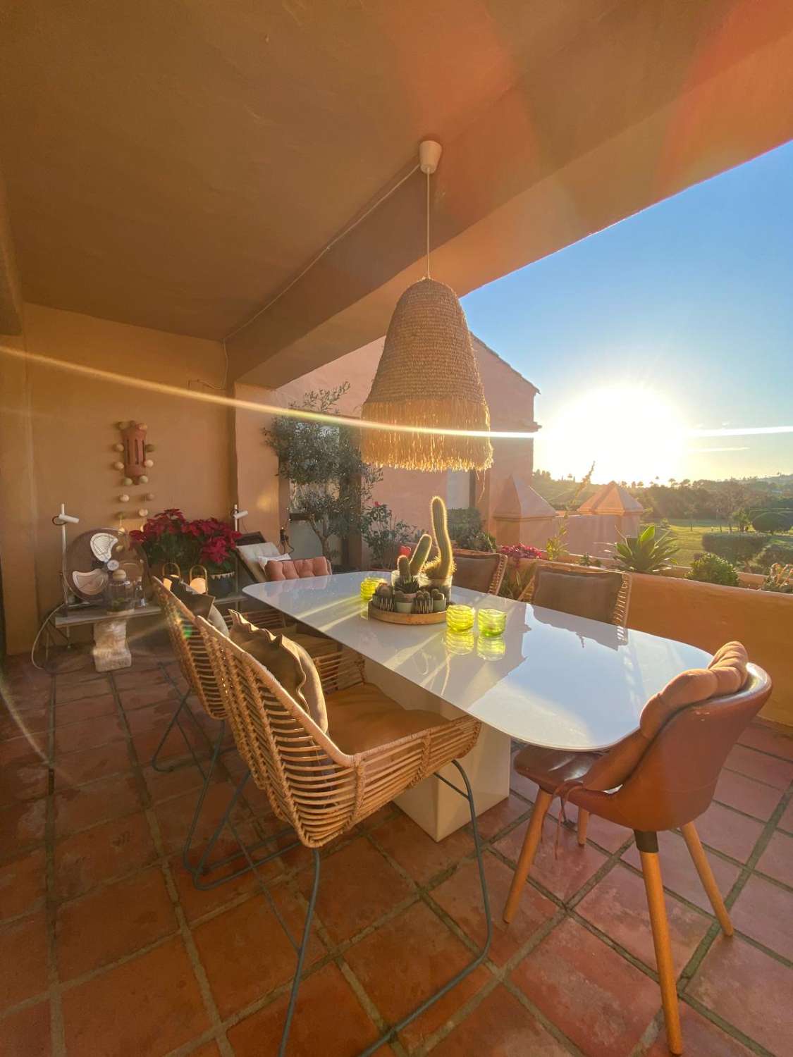 ÁTICO DÚPLEX EN LA URB. LA CARTUJA, ESTEPONA