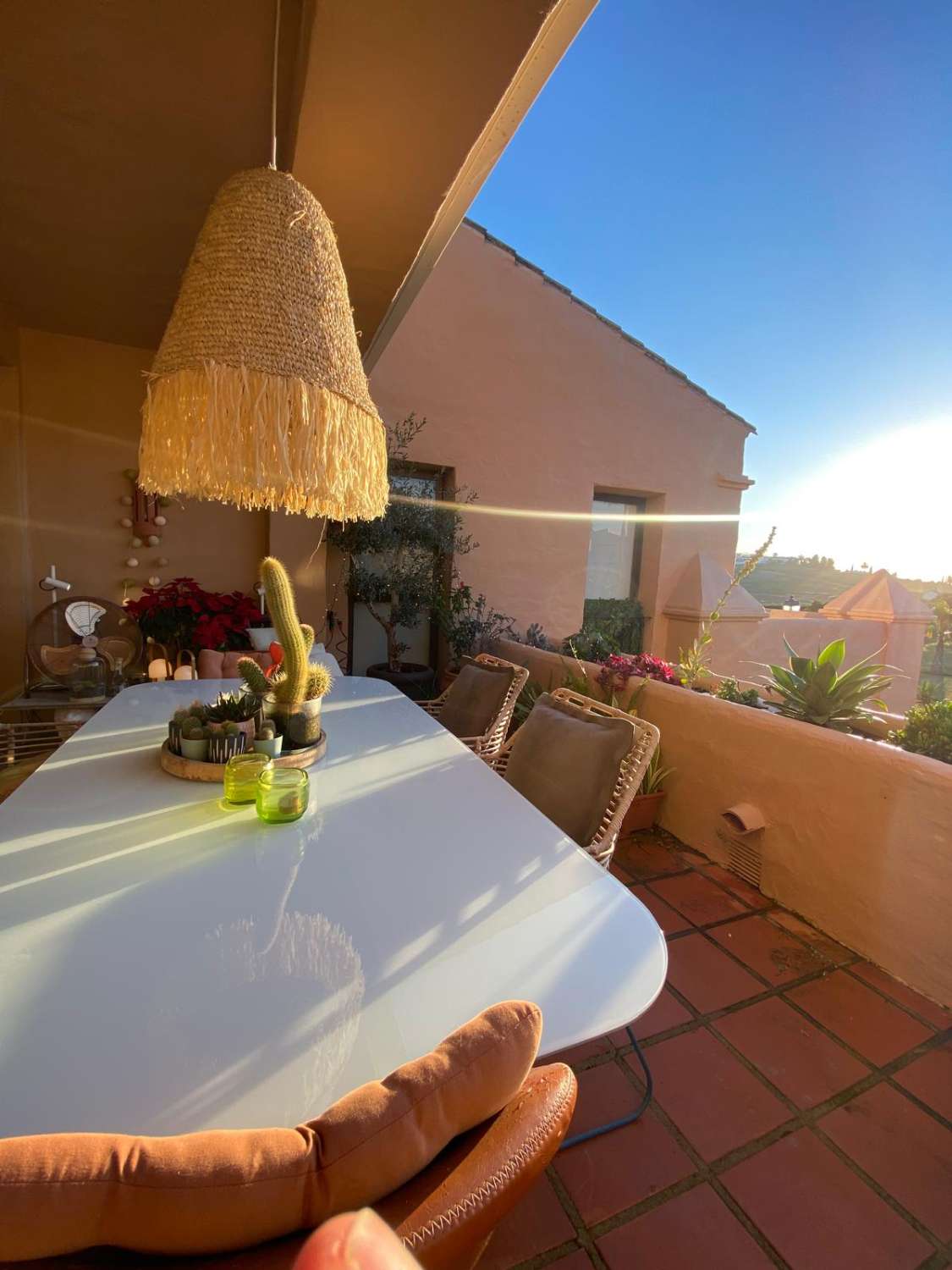 ÁTICO DÚPLEX EN LA URB. LA CARTUJA, ESTEPONA