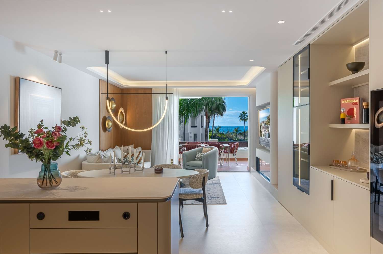 Piso de lujo en venta en Bahía del Velerín-Nueva Milla de Oro-Estepona