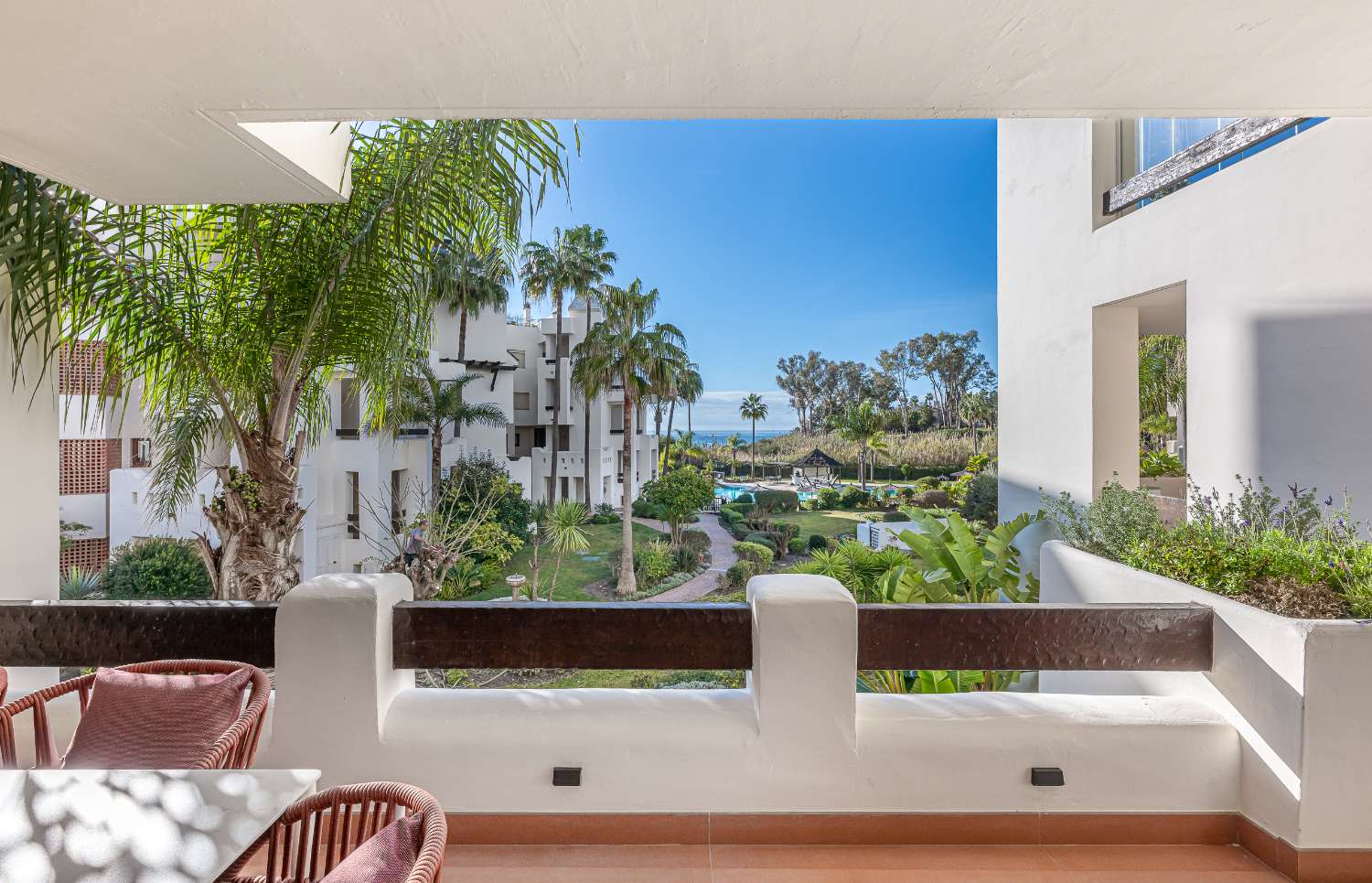 Piso de lujo en venta en Bahía del Velerín-Nueva Milla de Oro-Estepona